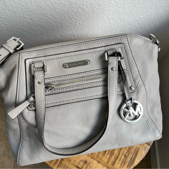 Michael Kors Gilmore East West Satchel Pebbled Leather Bag - Picture 10 of 17